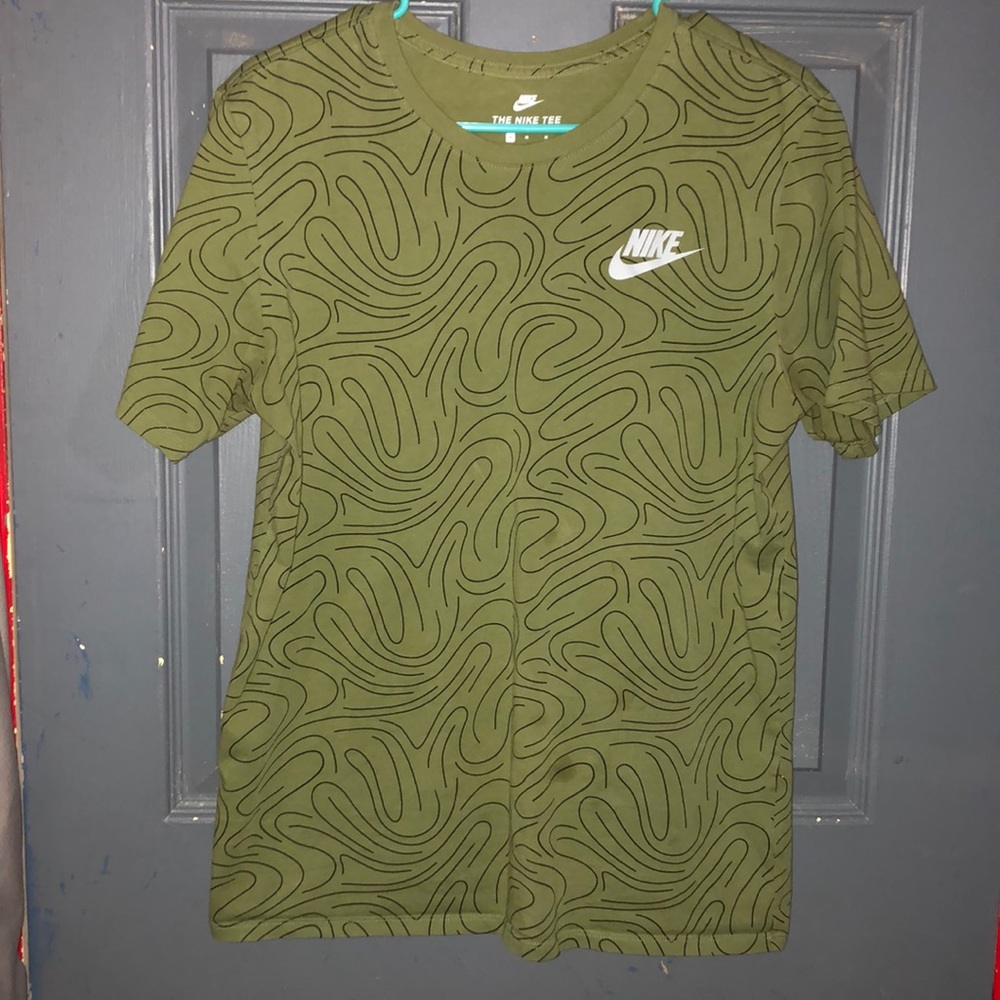 Nike T-shirt